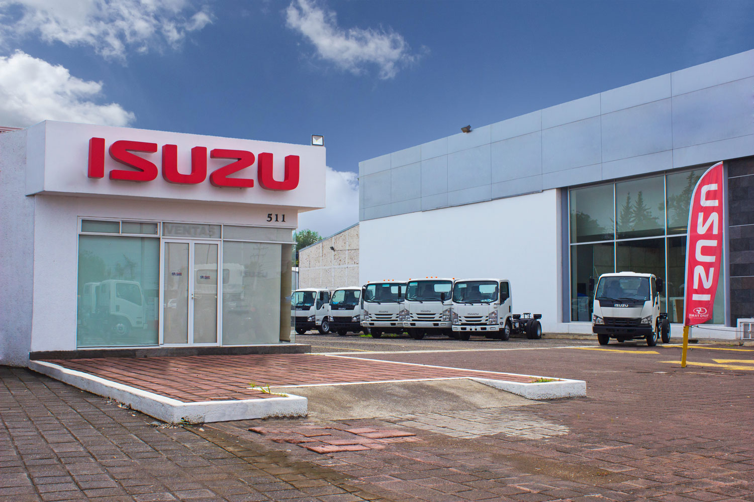 Isuzu FAME Camiones